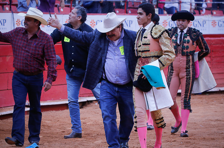 Héctor Gutiérrez indultó a «Izquierda de Oro»