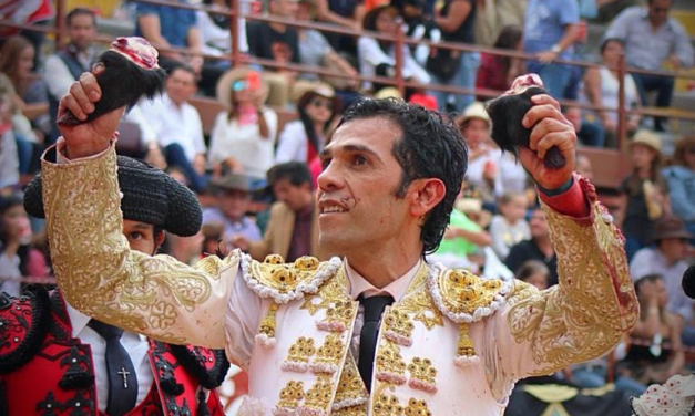 Isaac Chacón triunfo y cornada en Morelia