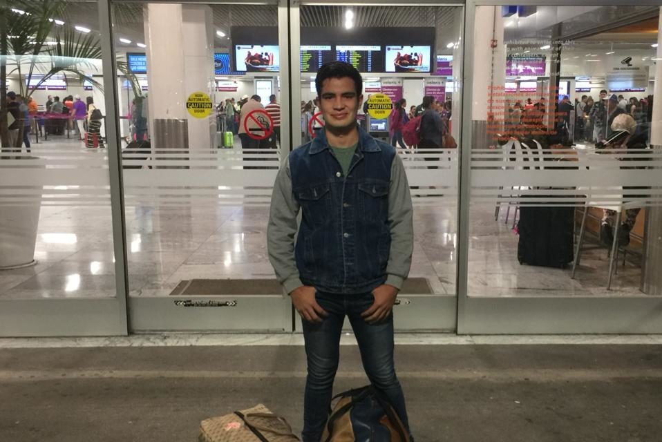 Román Martínez viaja a Perú
