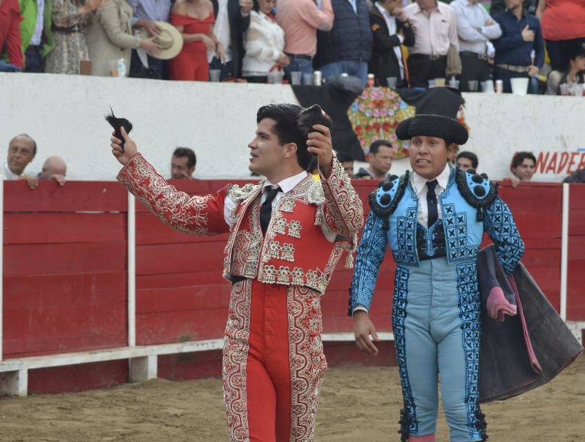 Román Martínez cosechó triunfo en Pacaraos , Perú