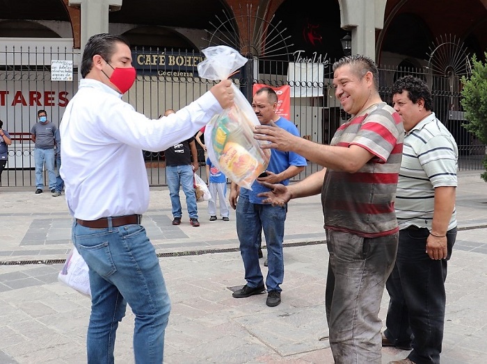 TMX entrega despensas en Aguascalientes