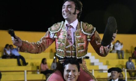 Jusef Hernández Medina triunfa en Chocholá