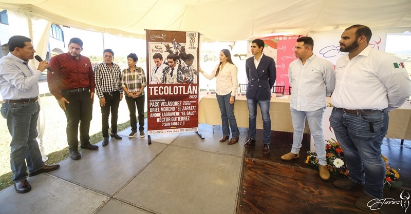 Anuncian corrida en Tecolotlán