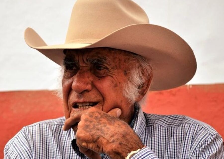 Don José Sánchez cumple 90 años de vida