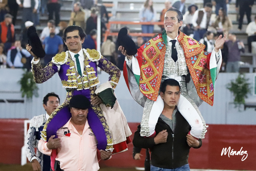 La jerarquía de Joselito Adame y la entrega de Diego Silveti triunfan en el cierre de Moroléon