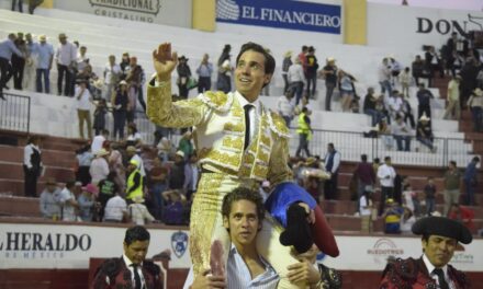 José Mauricio se alza como triunfador en Texcoco